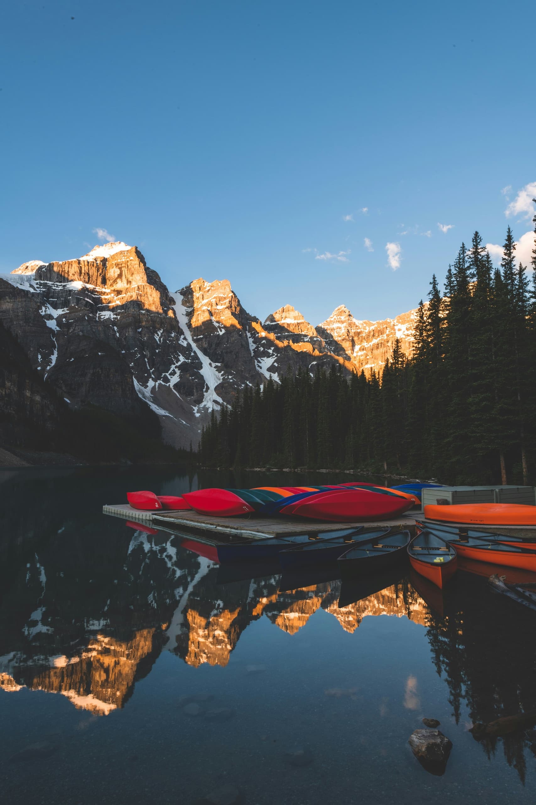 Moraine Lake Sunrise & Lake Louise Golden Hour: A Photographers' Guide photo 1