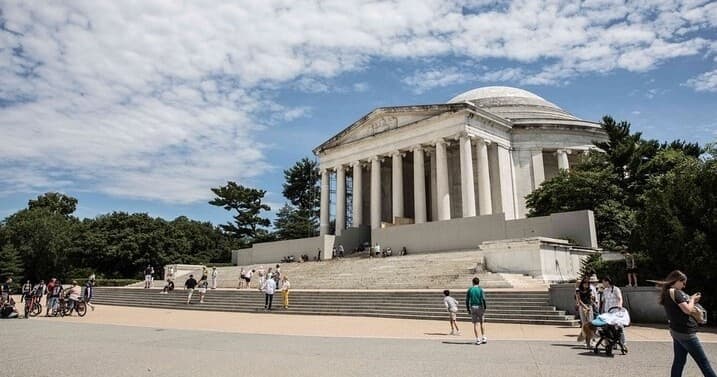 Train to Become a DC Tour Guide: 6-Week In-Person & Virtual Program