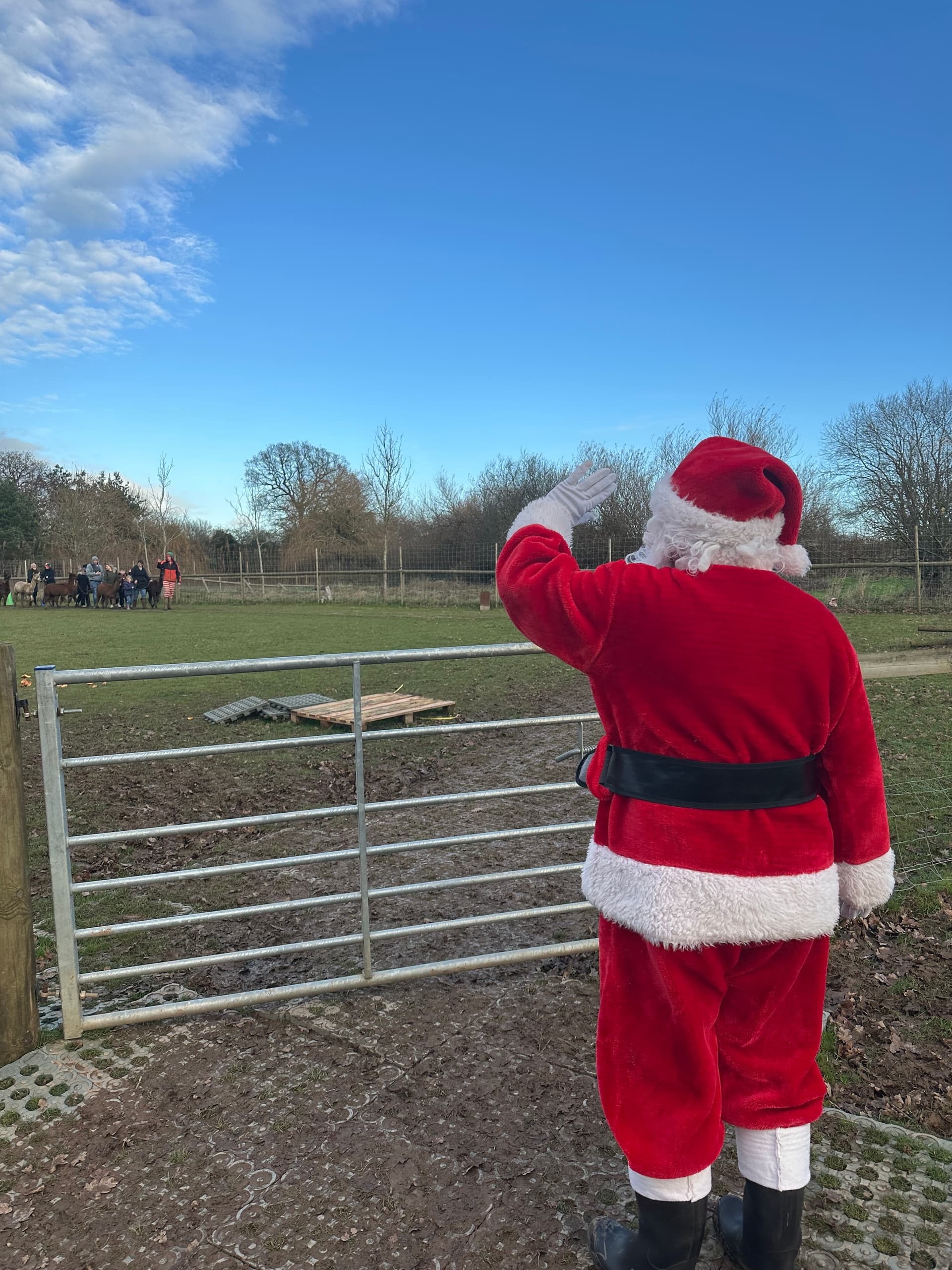 Hurley Holiday Crafts and Santa Meet and Greet at the Farm photo 2