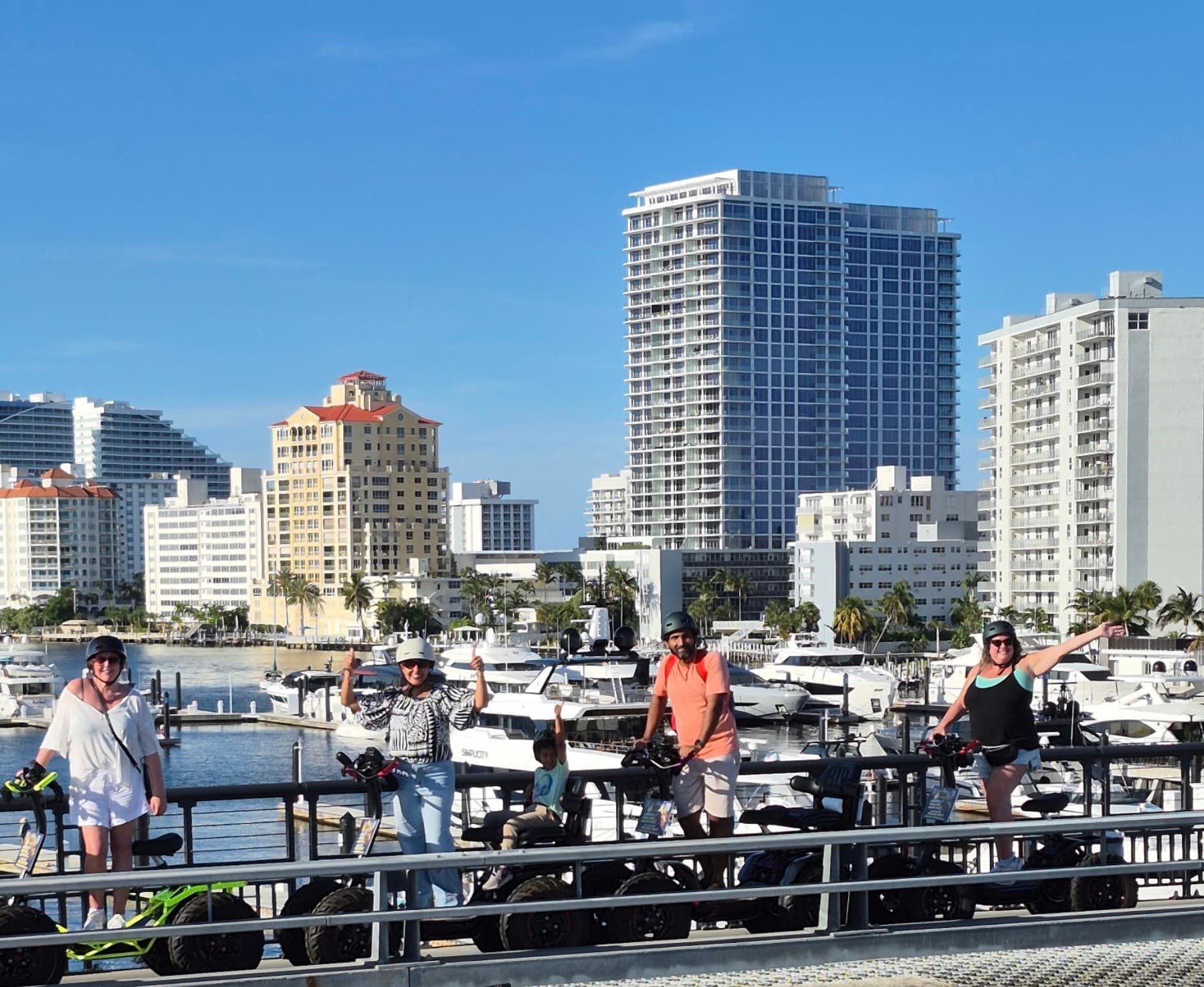 45-Min EZ Raider Intro Ride: Fort Lauderdale Riverwalk & Las Olas Electric Tour