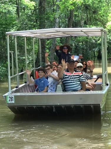 Relaxing Guided River Boat Tour in Springdale, Arkansas