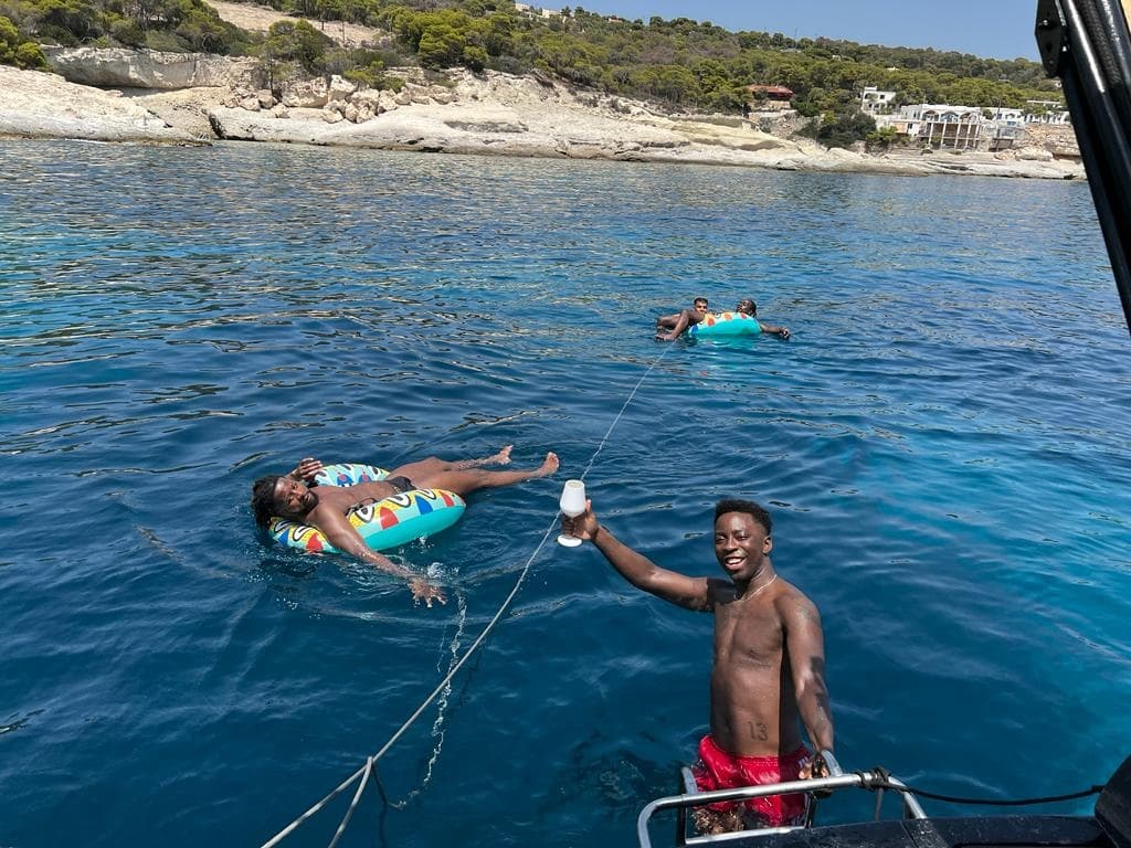 Private Sail to Cape Sounion: Full-Day Greek Culinary Cruise from Kallithea photo 4