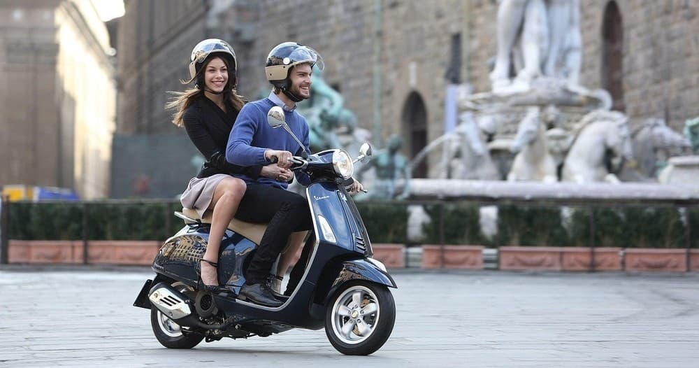 Discover Positano with Vespa Primavera 125 Tours