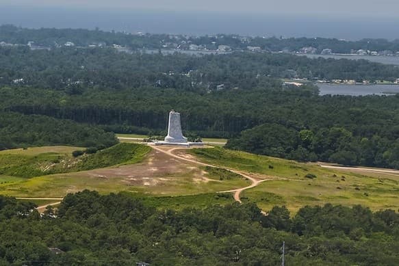 Helicopter Tour Over the Outer Banks: Wright Brother's Adventure in Manteo