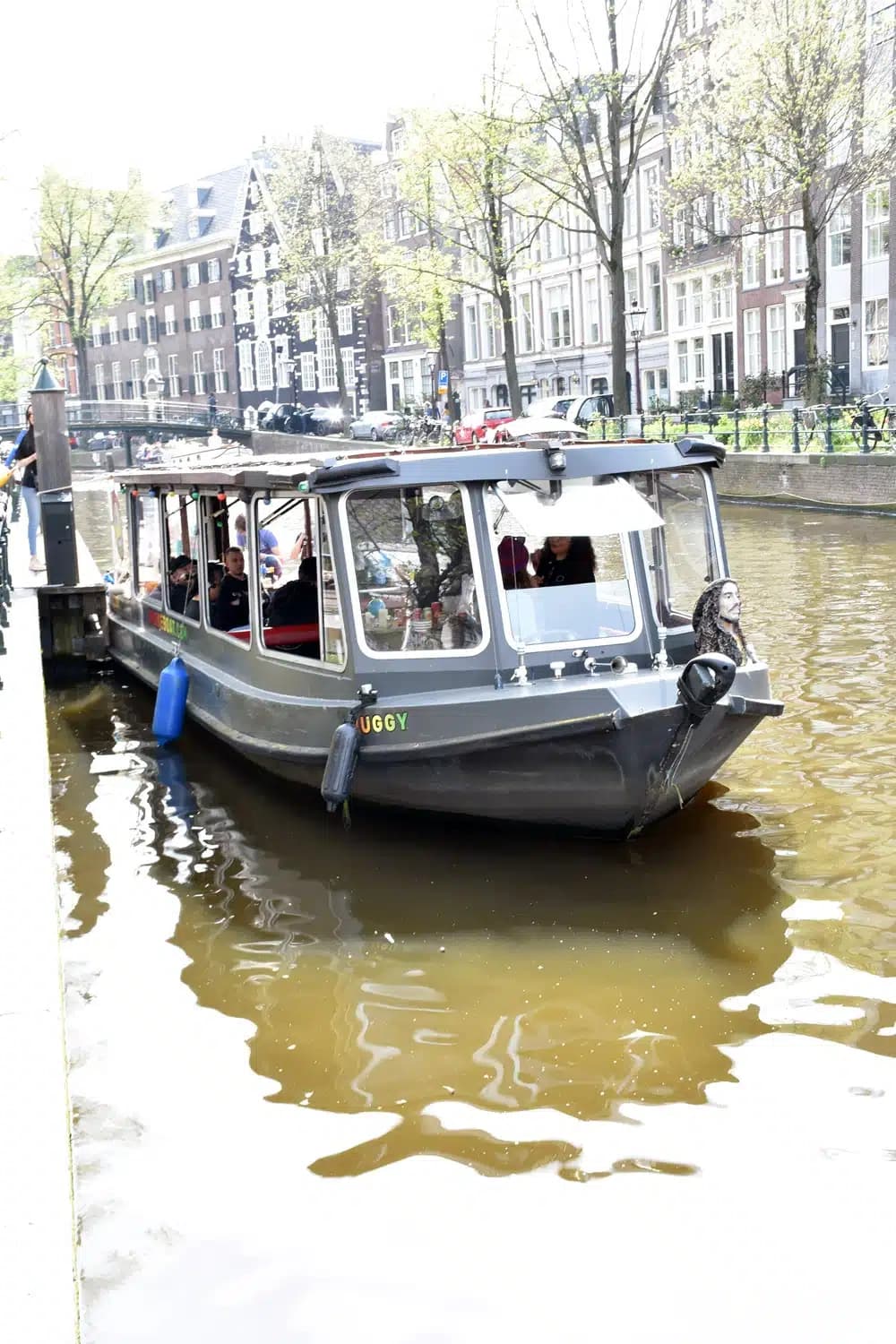 Amsterdam After Dark: Smoke Night Edition 40-Minute Canal Cruise
