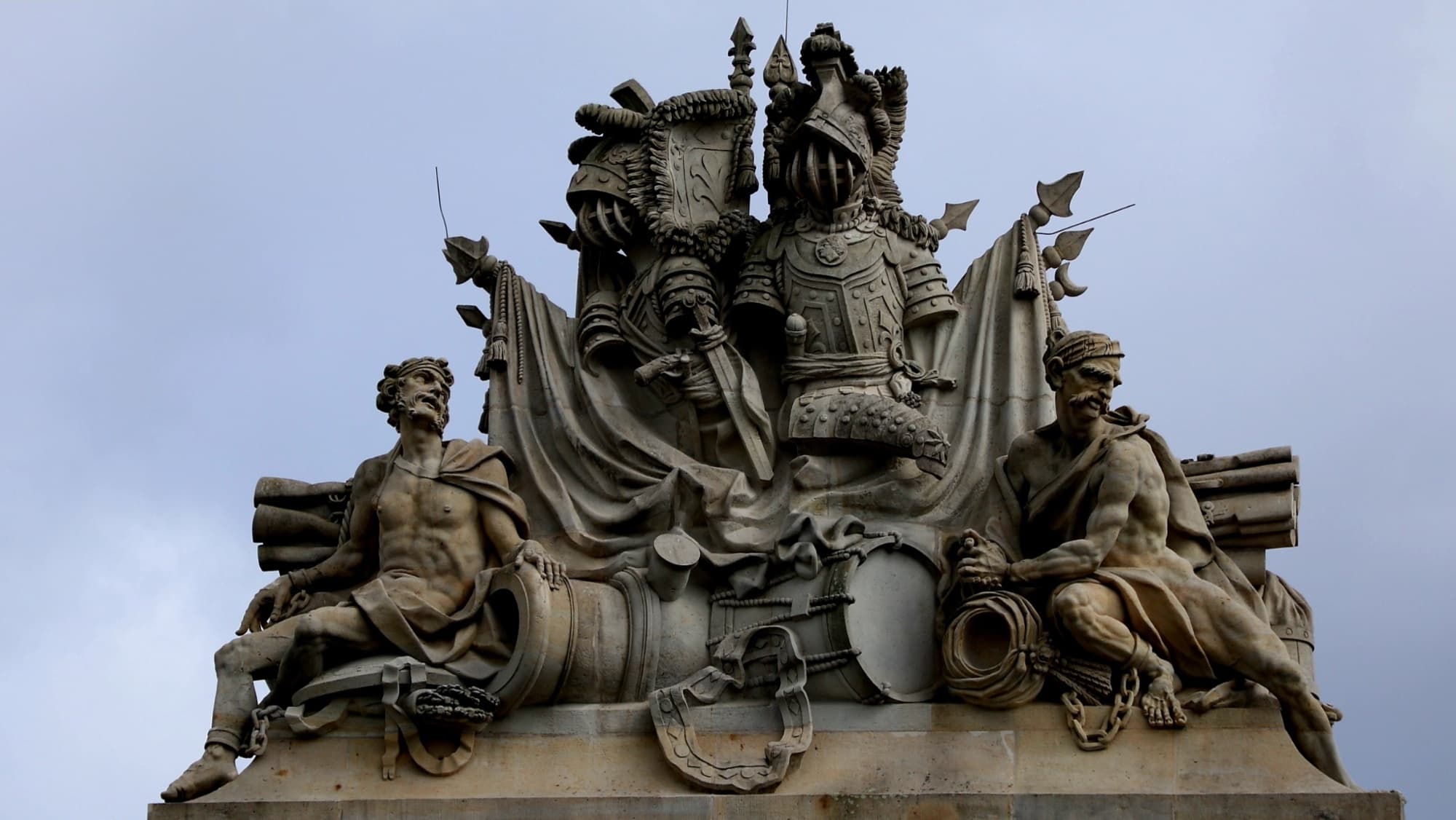 Historical Walking Tour of Berlin's Unter den Linden by Beyond and Beneath Tours