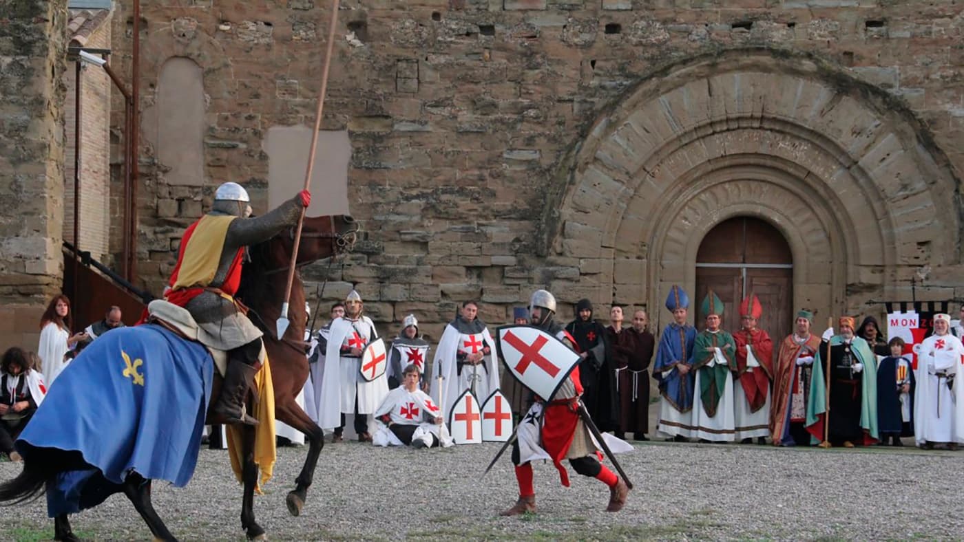 Walk a Templar Stronghold: Guided Visit to Castillo Templario de Gardeny, Lleida photo 2