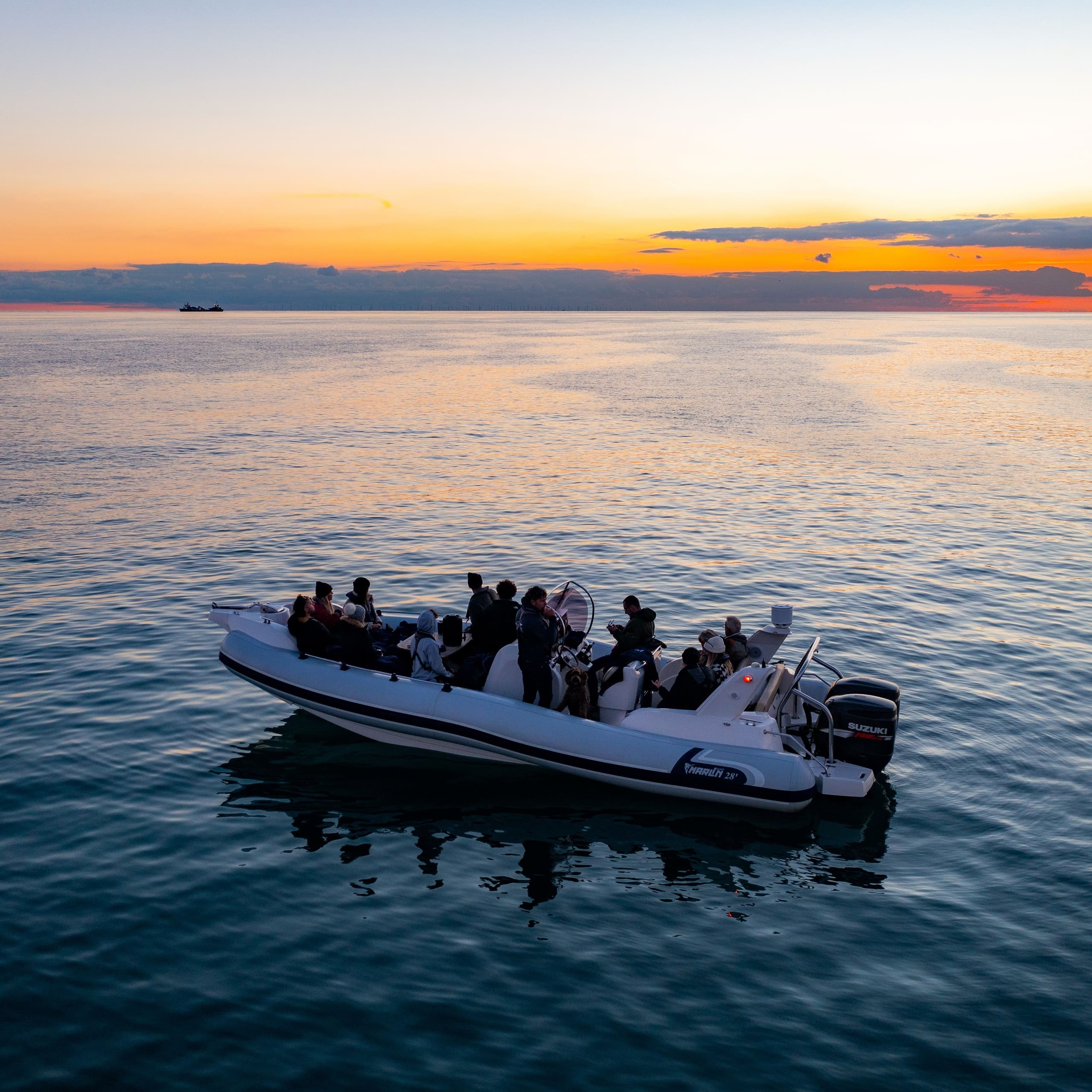 Sunset cruise to Fatboy Slim at Brighton Beach — live offshore experience photo 3