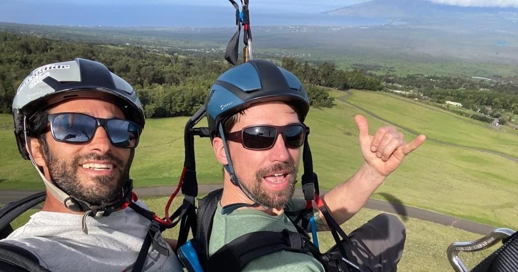 Aerial Adventures: Paraglide Maui's Scenic Flight Experience