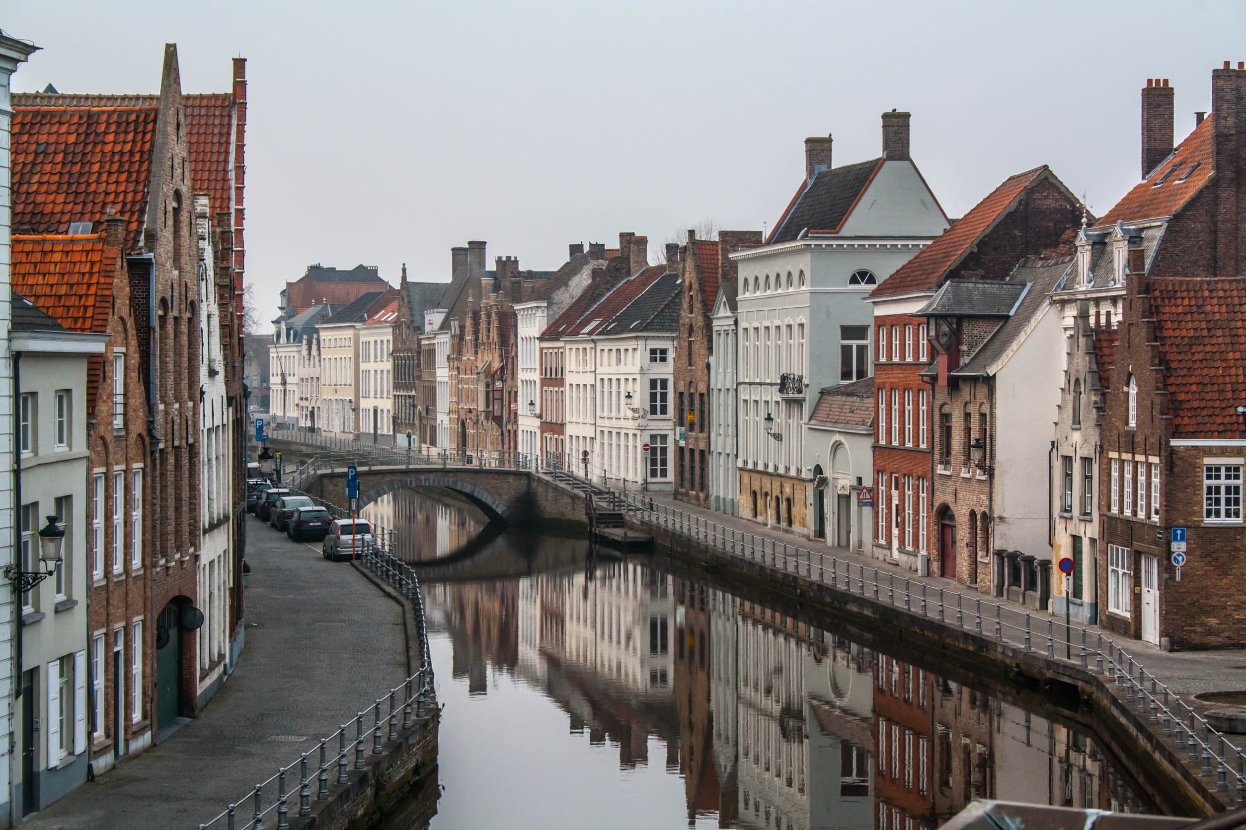 Urban Adventure: Brussels & Bruges Day Trip from Paris