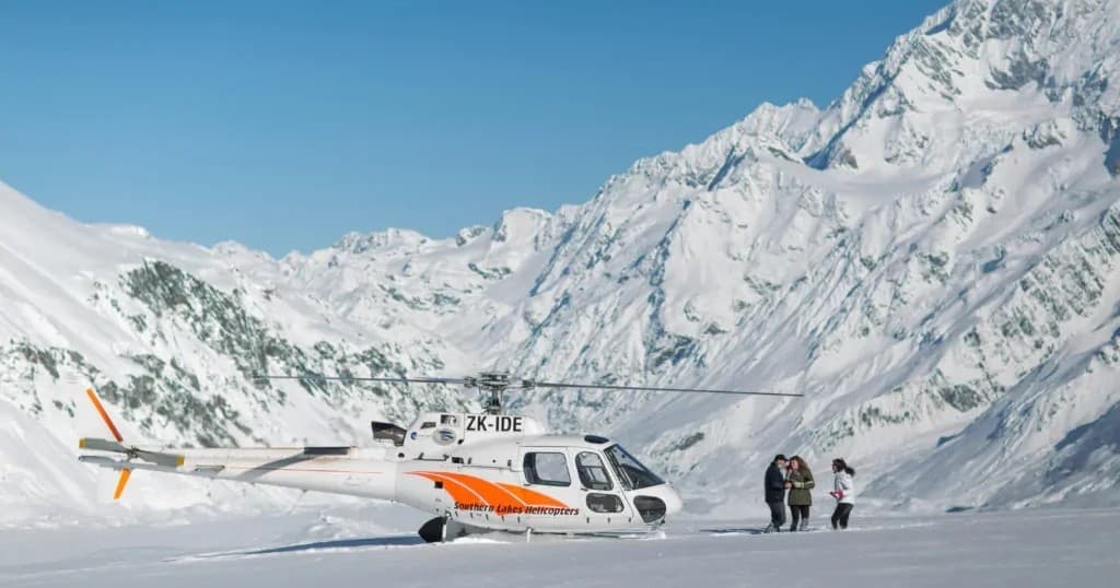 Aoraki/Mt Cook Ultimate Helicopter Tour by Southern Lakes