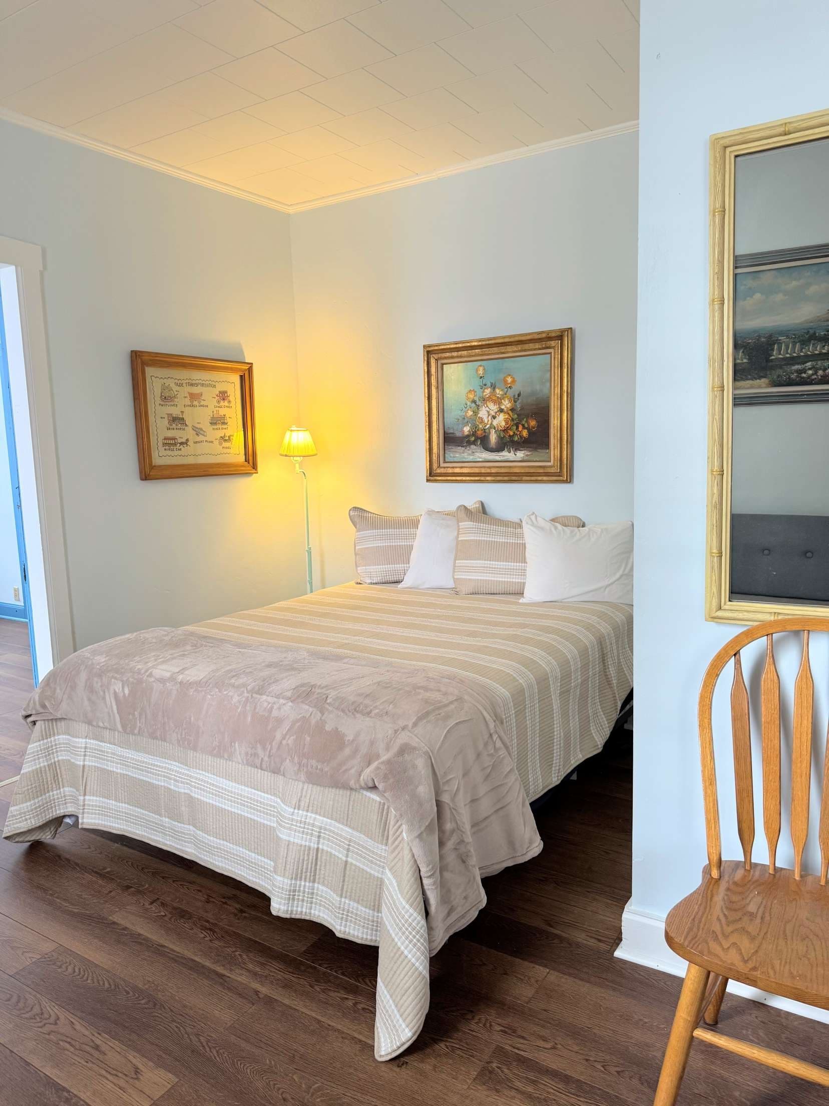 Unique Accommodation & Coastal Comfort at Harbor Haus Inn & Suites