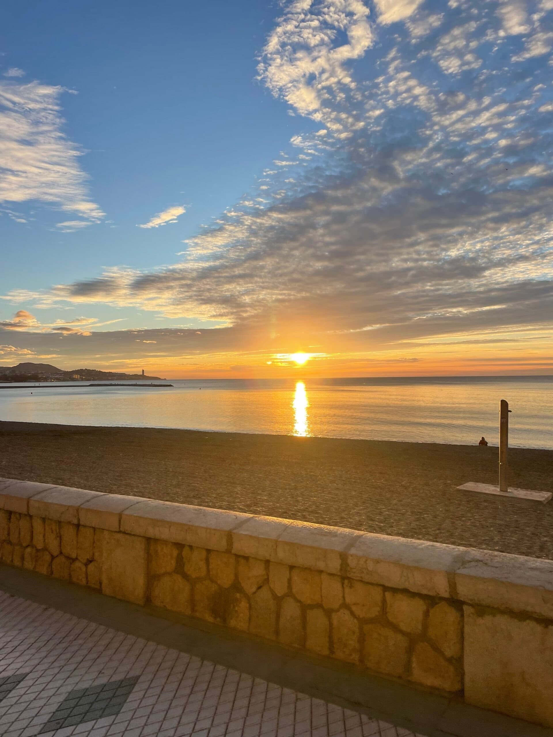Electric Bike Climb in Málaga: Iconic Streets, Panoramic Views & Tapas