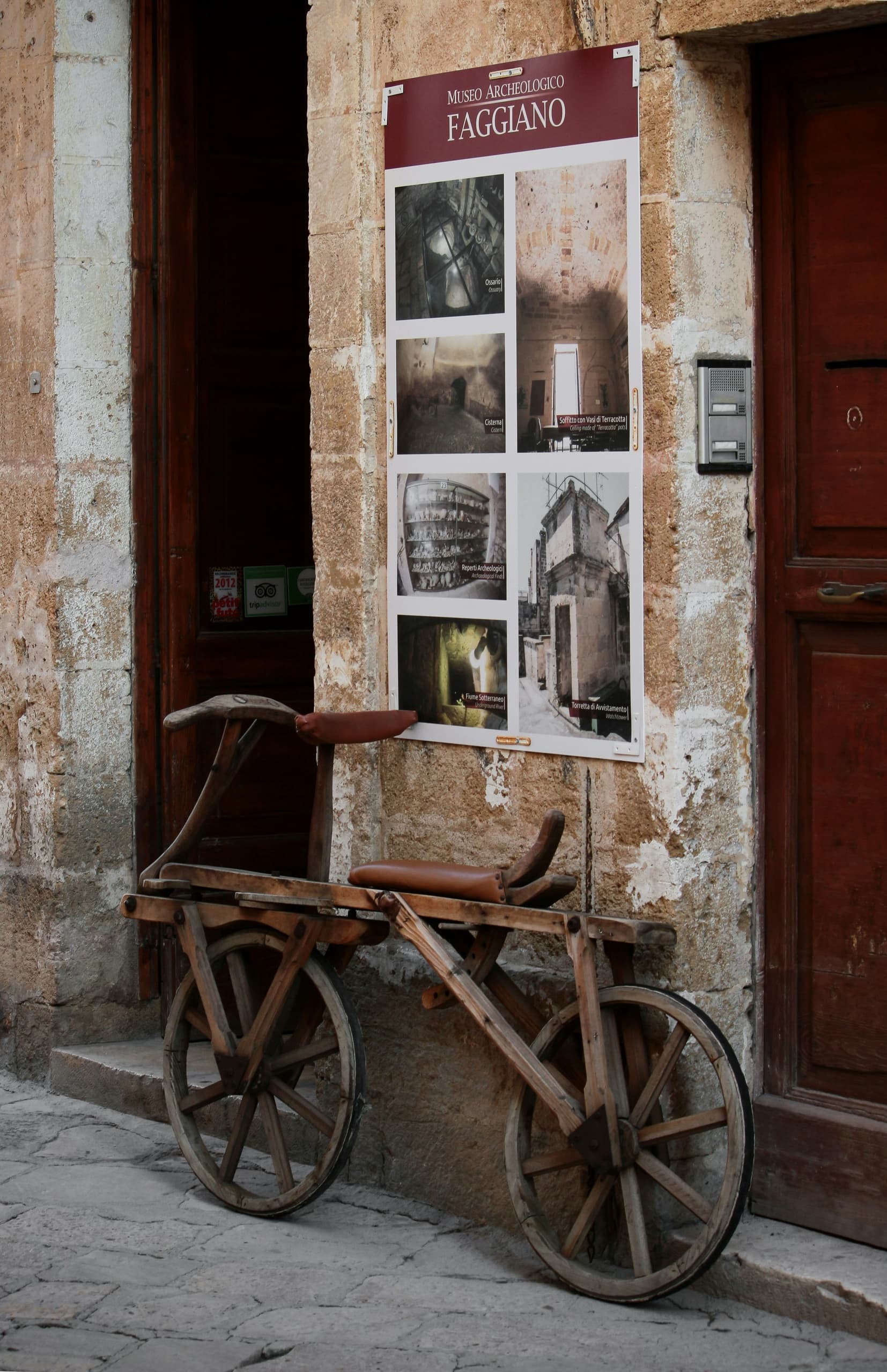 Bike Rental Adventures in Lecce with Velo Service