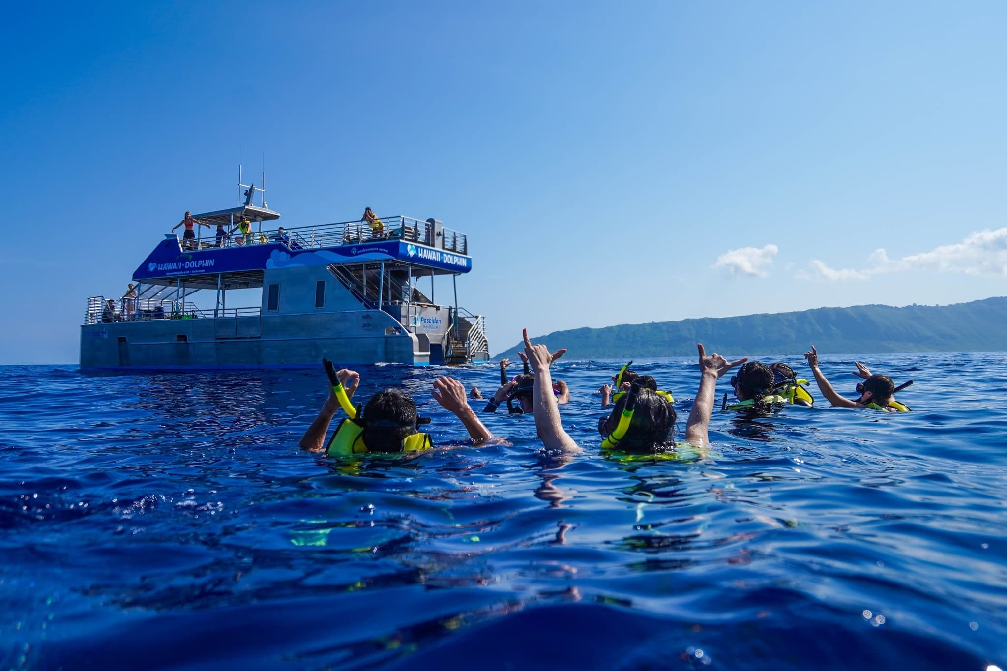 Waianae Coast Catamaran: Swim with Dolphins, Snorkel with Turtles & Waterplay photo 3