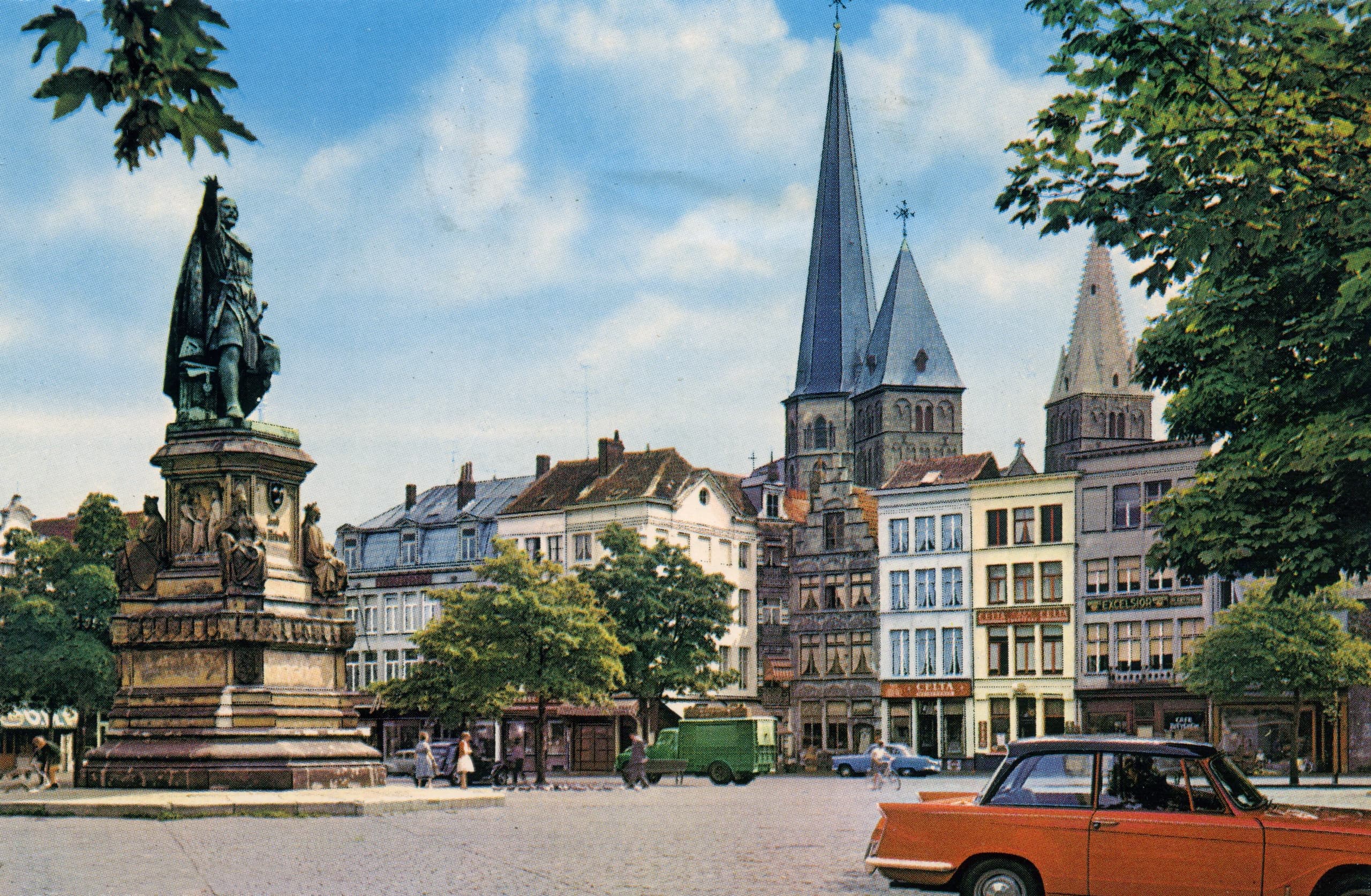 Urban Walking Tour of Gent by BeroepsBelg BVBA