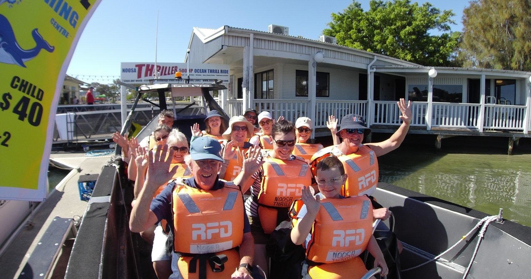 Noosa Thriller Ocean & Dolphin Adventure: A Thrilling Marine Voyage on Queensland’s Coast