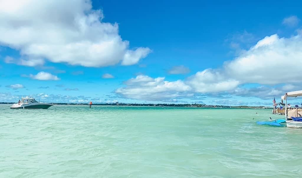 Day on the Keys: Full-Day Boat Rentals from Duck Key, Marathon