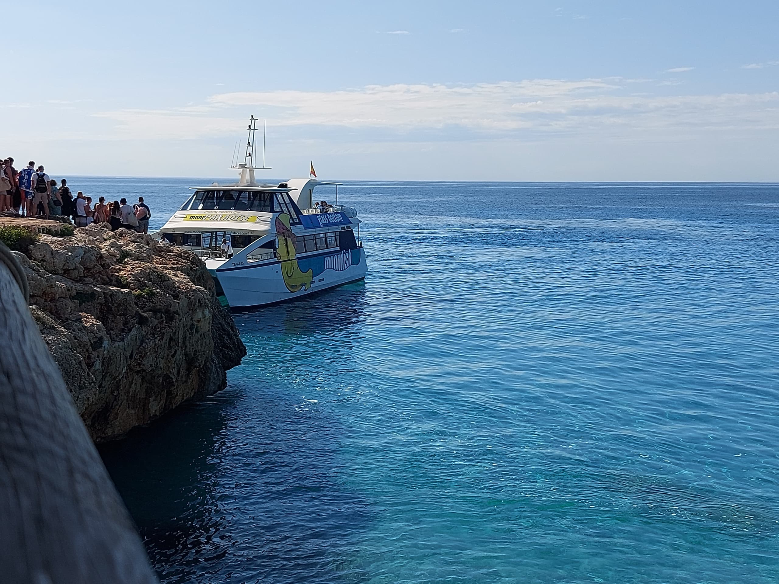 Shuttle Boat Trip to Cala Millor with Moonfish Catamaran