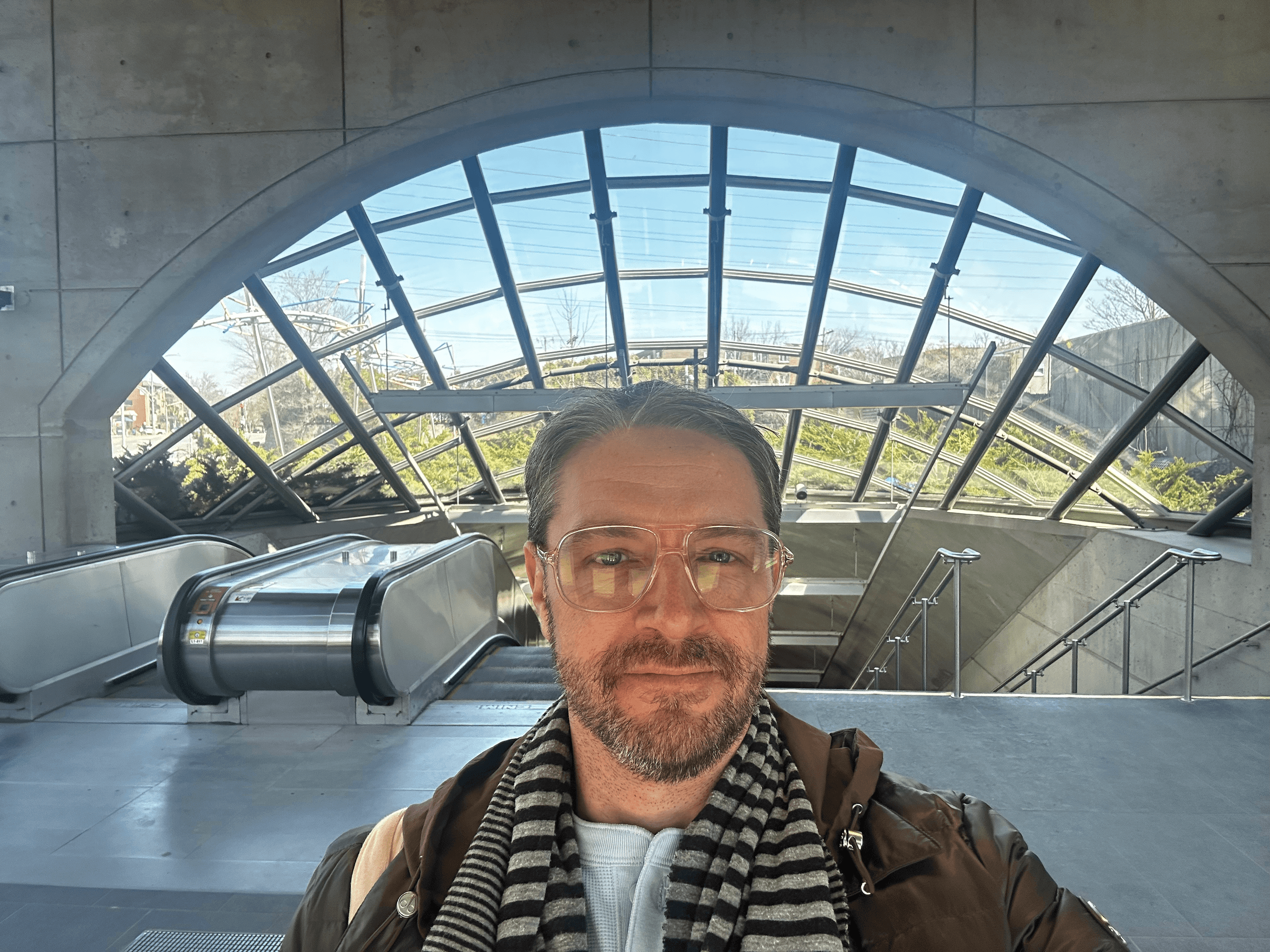 Montréal Orange Line Metro Tour: Explore Laval's Underground Art & Architecture