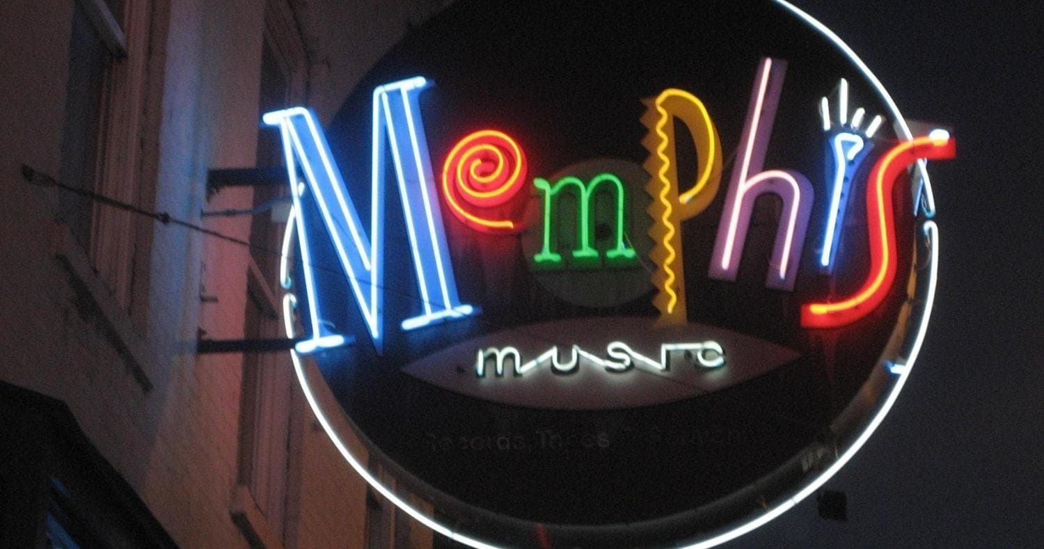 Memphis Day Trip VIP Access with Gray Line Tennessee