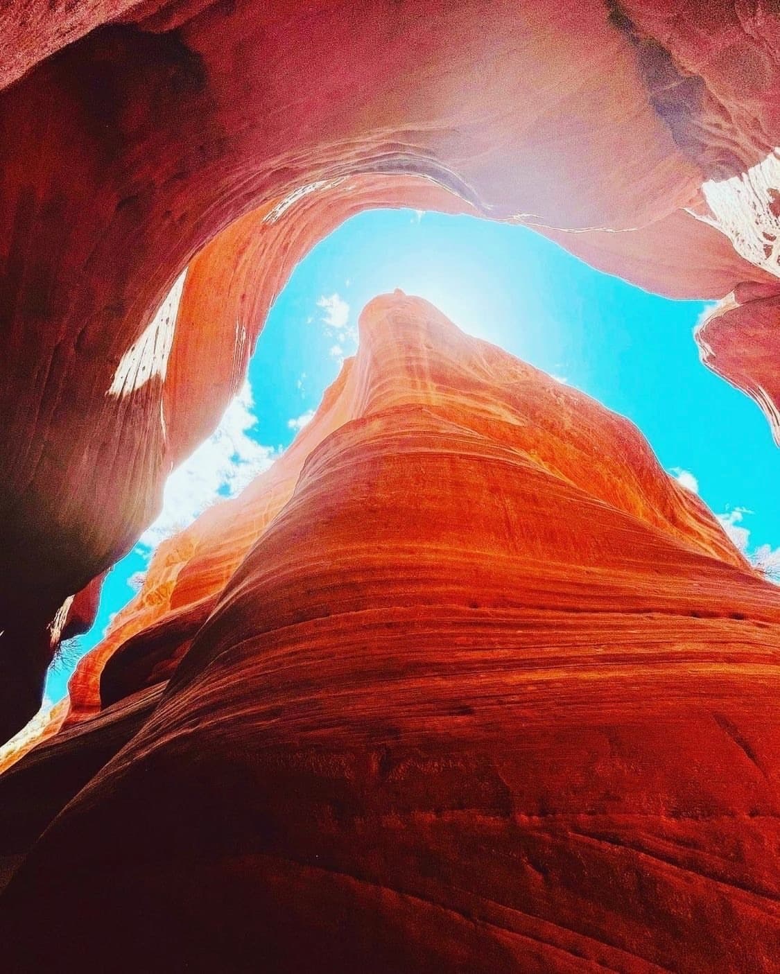 Peekaboo Slot Canyon Jeep Tour | Jeep in Escalante, Utah