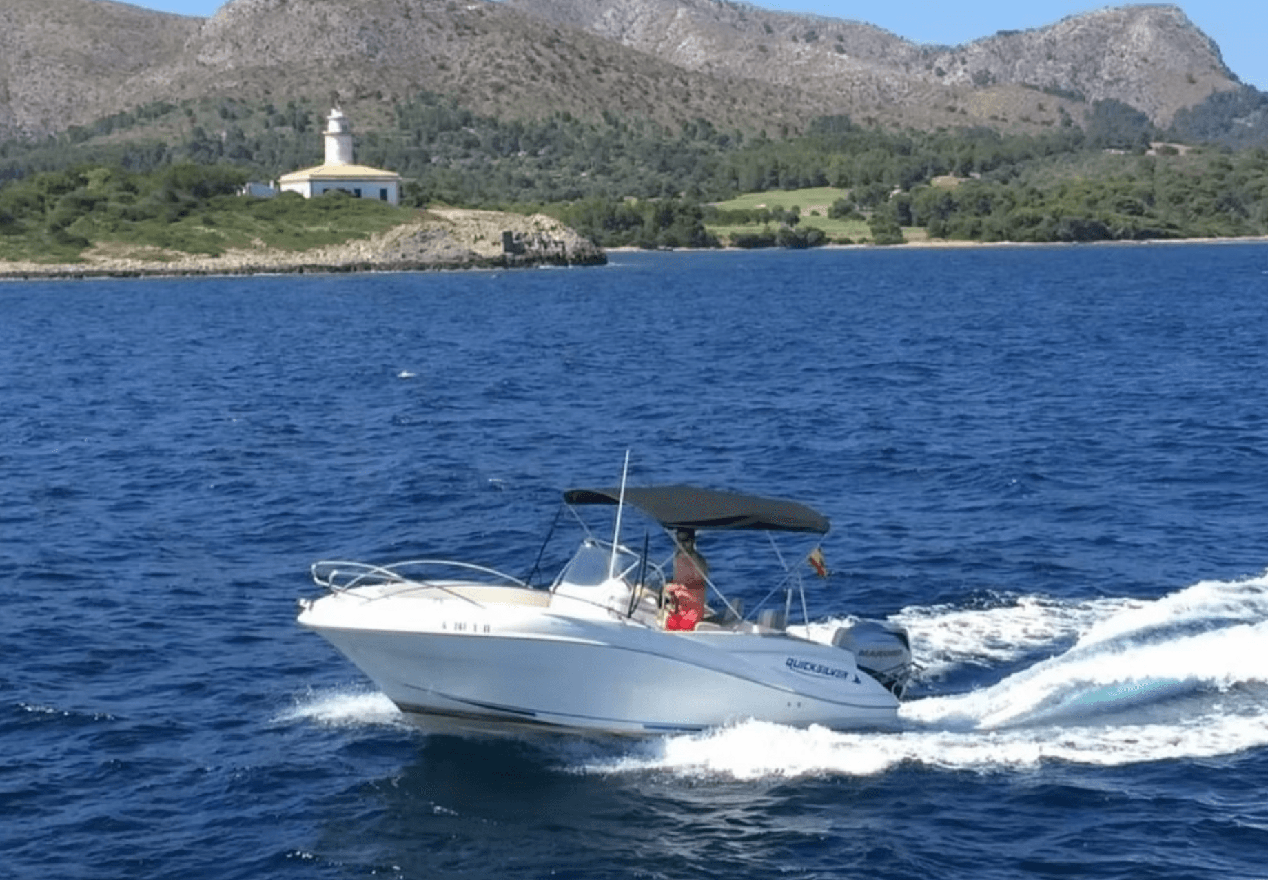 Joaquina — Private QUICKSILVER 635 Commanders from Can Picafort, Mallorca