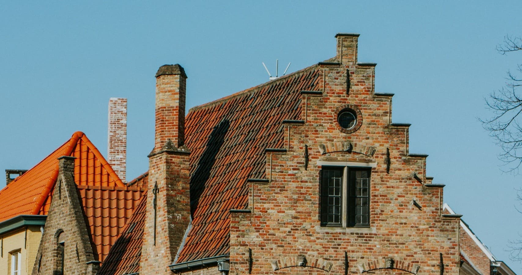Bruges on Foot: Market Square, Canals & Hidden Gardens — Free Walking Tour Highlights photo 4
