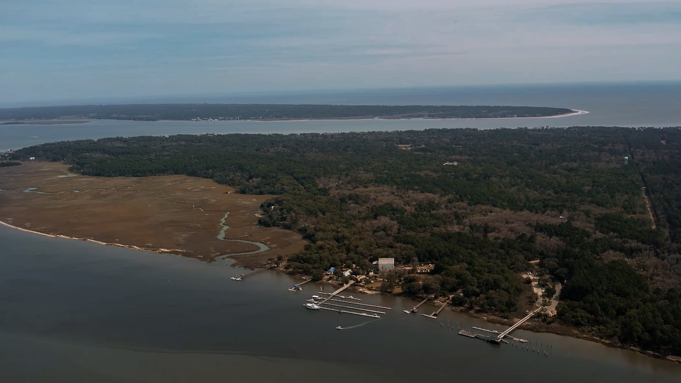Explore Daufuskie Island: Scenic Day Trip from Savannah with Golf Cart Adventure