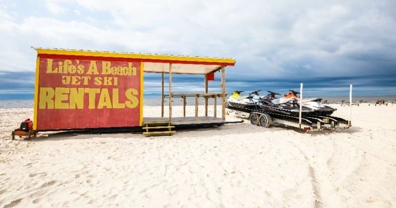 Water Activities: Jet Ski Rental in Biloxi by Life's A Beach