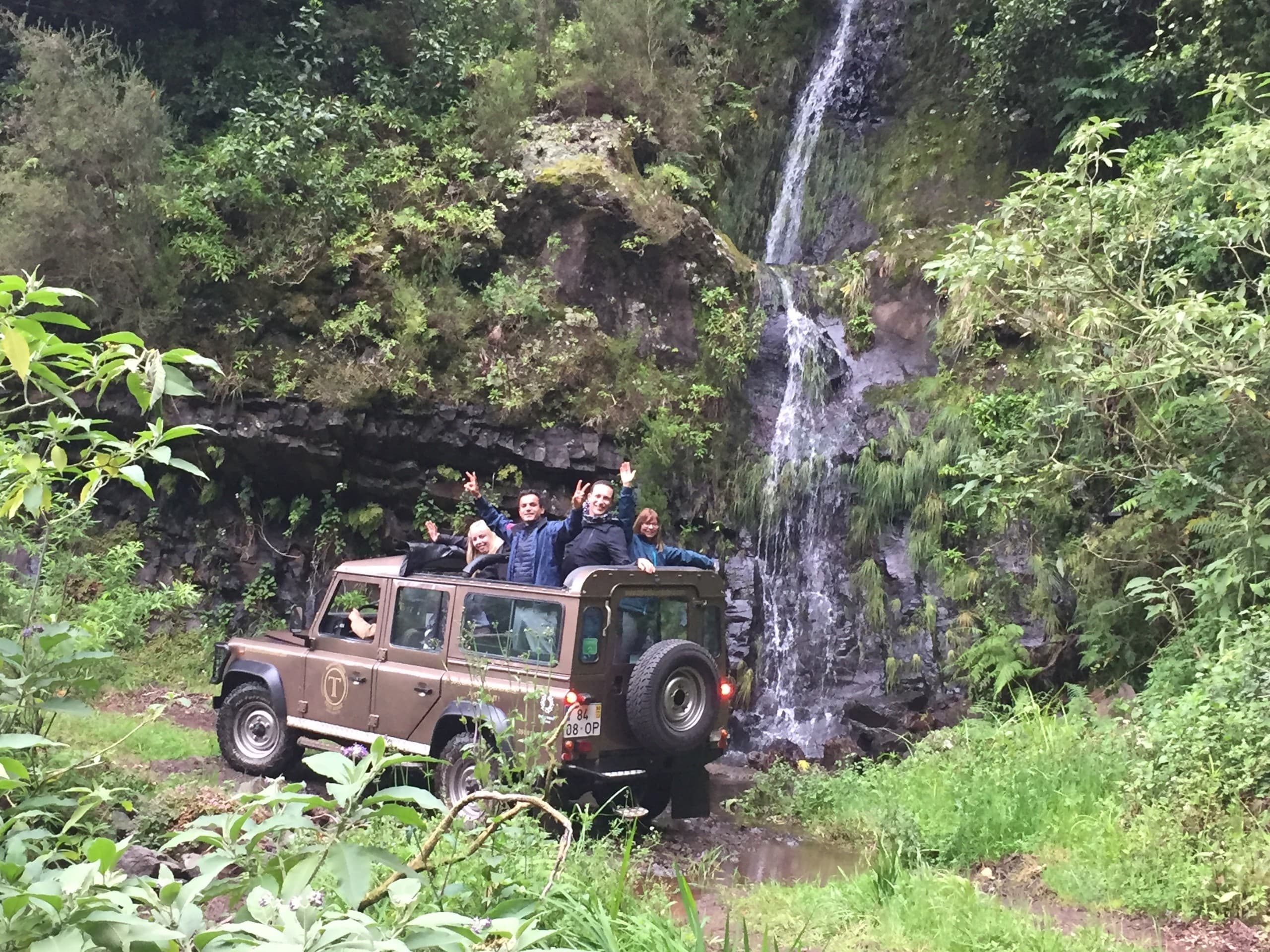 Madeira Private Half-Day 4x4: Pico do Arieiro, Cabo Girão & Curral das Freiras