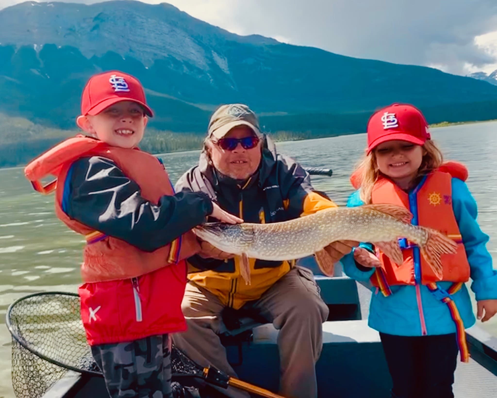 Sight-Fishing Northern Pike on Talbot Lake: Half-Day Guided Trip from Jasper photo 1