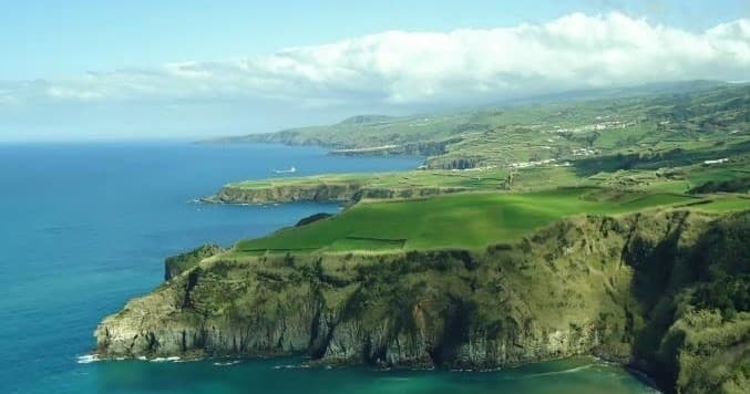 Explore Sete Cidades Volcano & Lakes: Half Day West Tour in São Miguel Azores