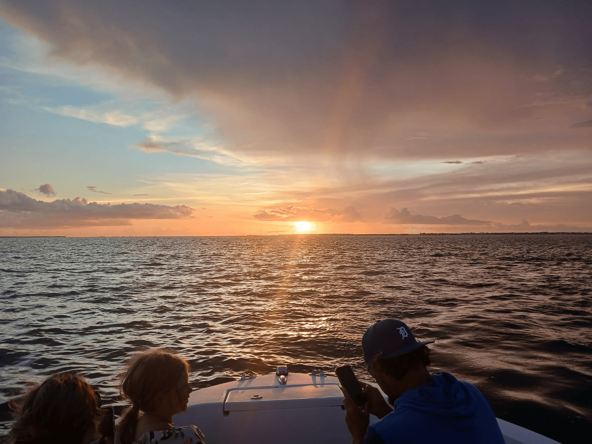 Legendary Sunset Boat Tours in the Florida Keys: A Magical Evening on the Water