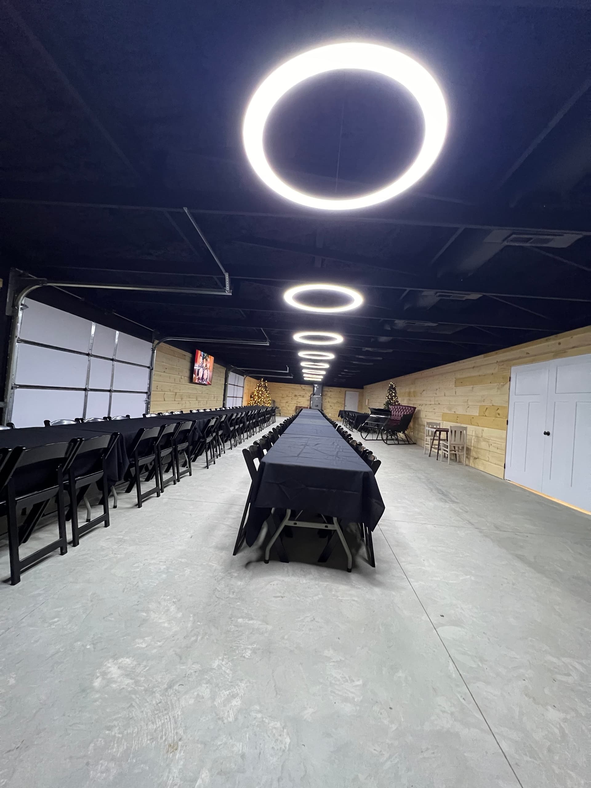 Event Room Rental at The Reindeer Farm in Bowling Green, KY