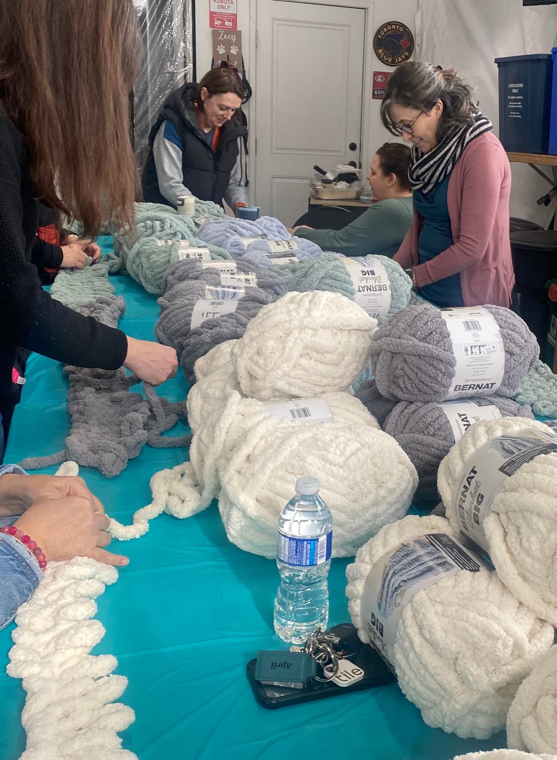 Candle & Chunky Knit Blanket Workshop at Parkwood Estate, Oshawa photo 4