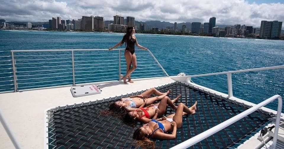 Turtle Reef Snorkel & Sail Adventure in Honolulu