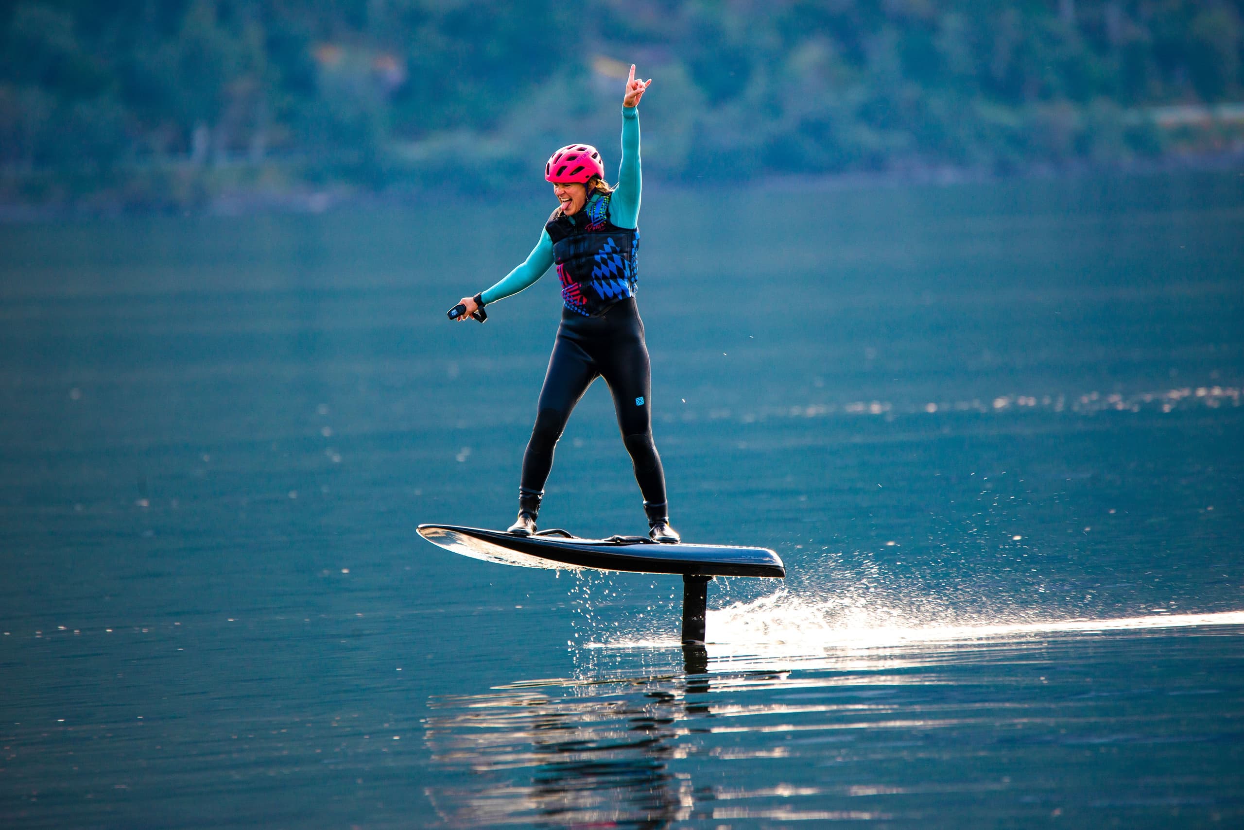Water Activities: eFoiling in Nordfjordeid’s Fjords