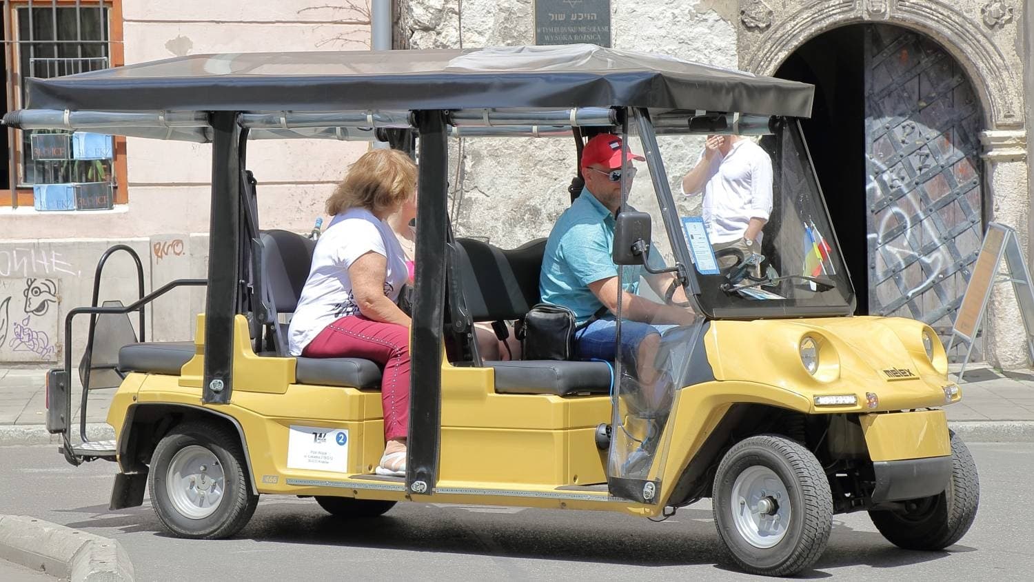 Electric car tour of Jewish Cracow: Kazimierz & Podgórze in 90 minutes