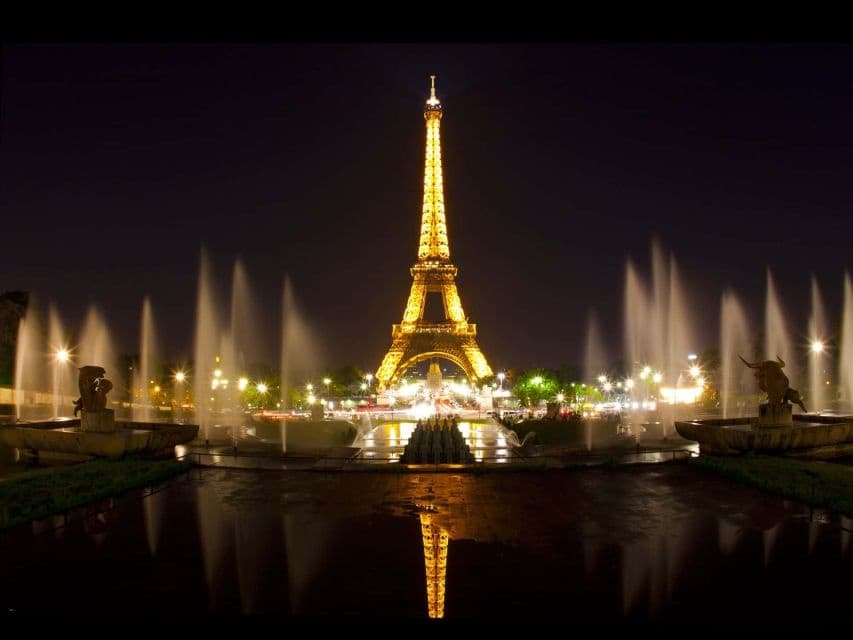 Paris Night Tour & Seine Cruise by Universal Tour Guide