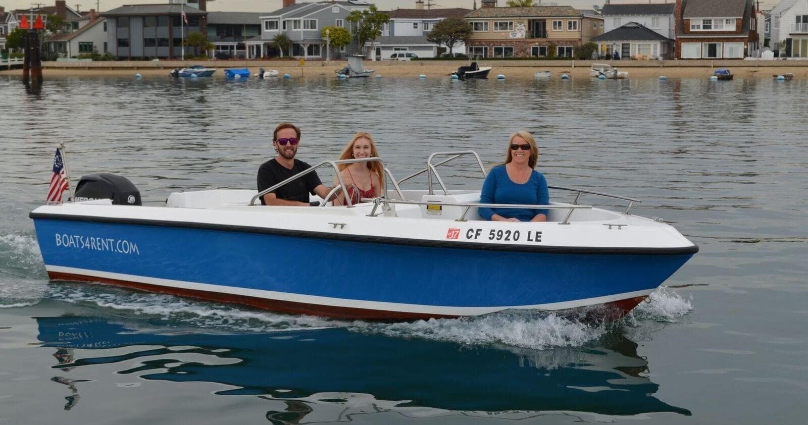 In-Harbor Powerboat Cruises with Boat Rentals of America - Newport Beach
