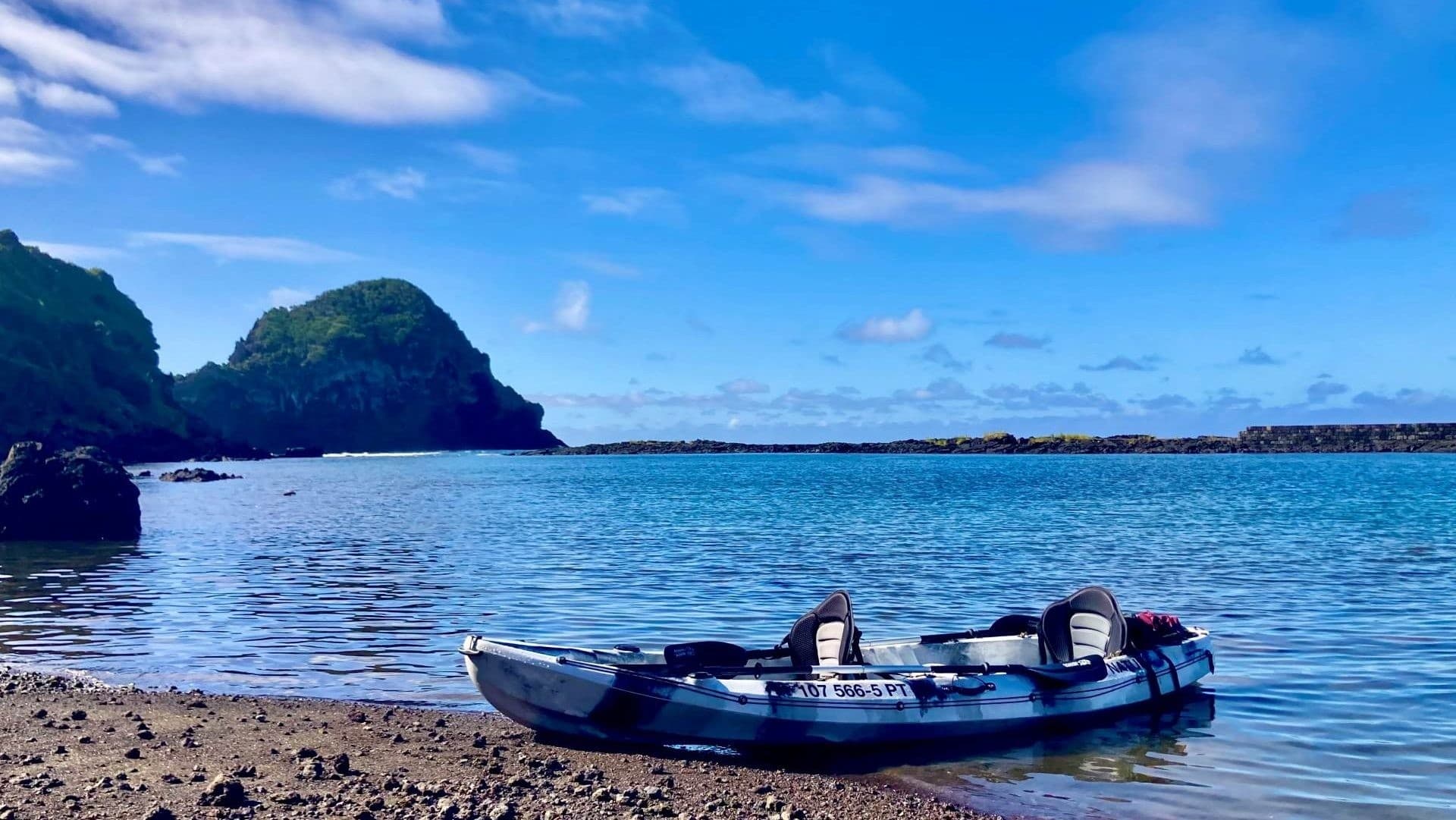 Pico Kayak & Snorkel — Half-Day Private Tour Along Volcanic Cliffs