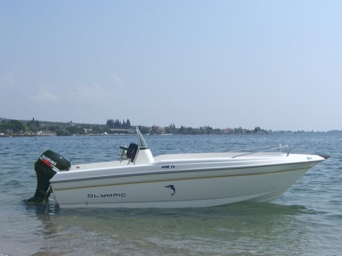 Cruise Sisi’s Coast in the OLYMPIC FX 4.90 — 30HP Day Boat for Snorkeling & Fishing