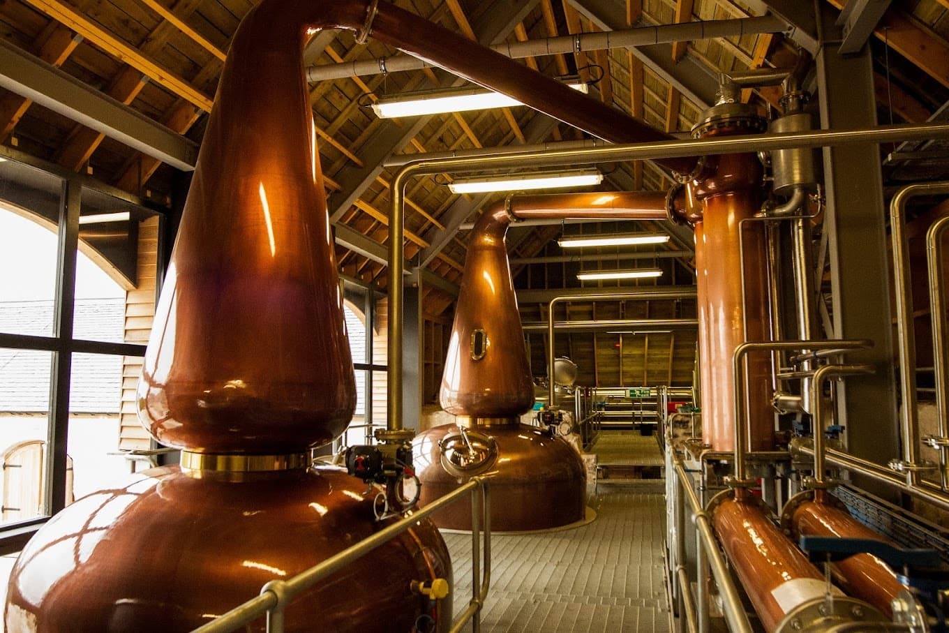 Savor Scotland’s Spirit: The Ultimate West Coast Whisky Tour in Lochaline