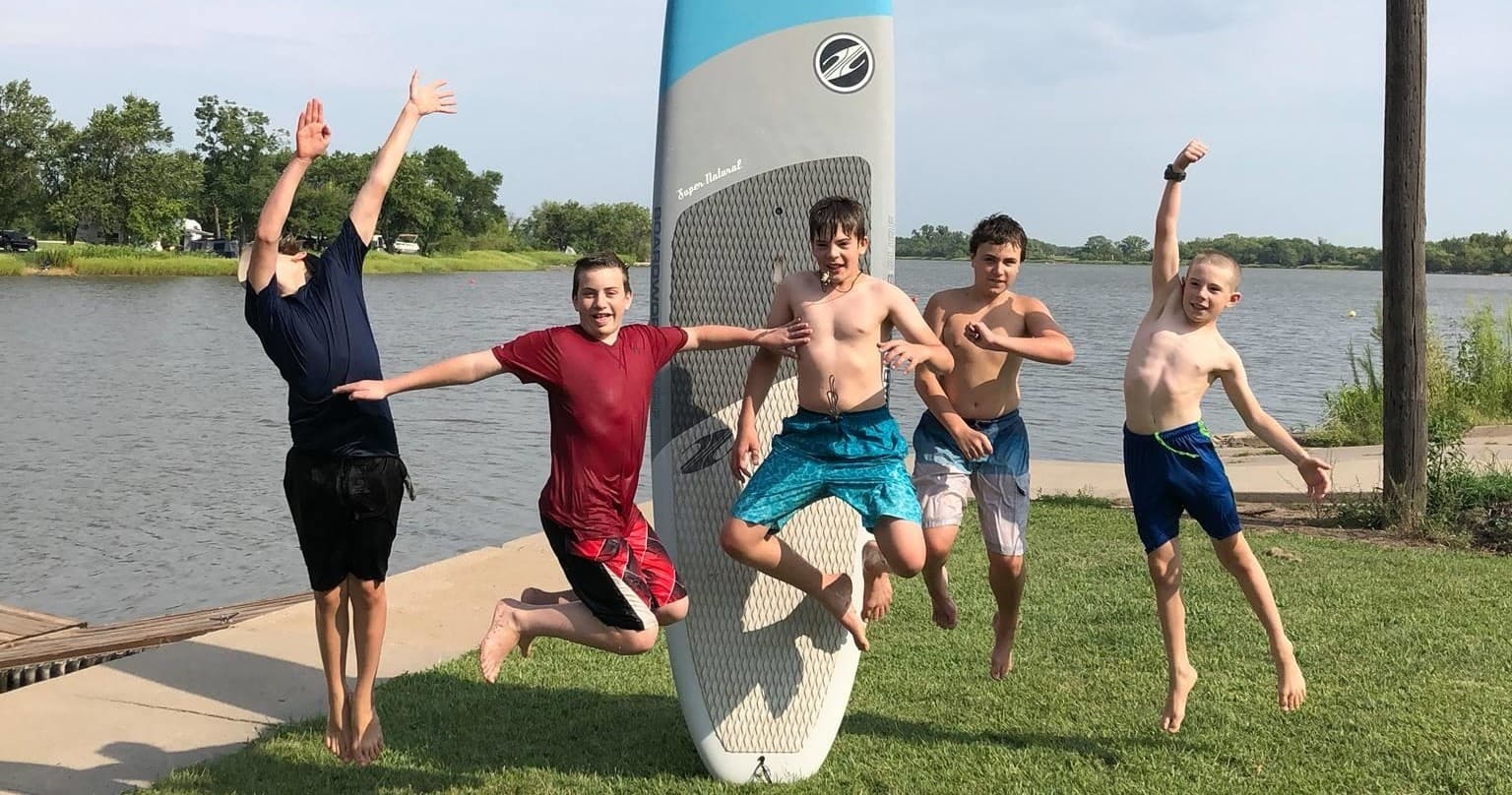 SFL KIDS $10 Tuesdays: Paddleboarding Fun in Augusta, KS