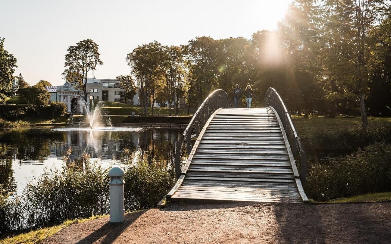 Discover Pärnu with Travel Expert’s Cultural Day Tour from Tallinn