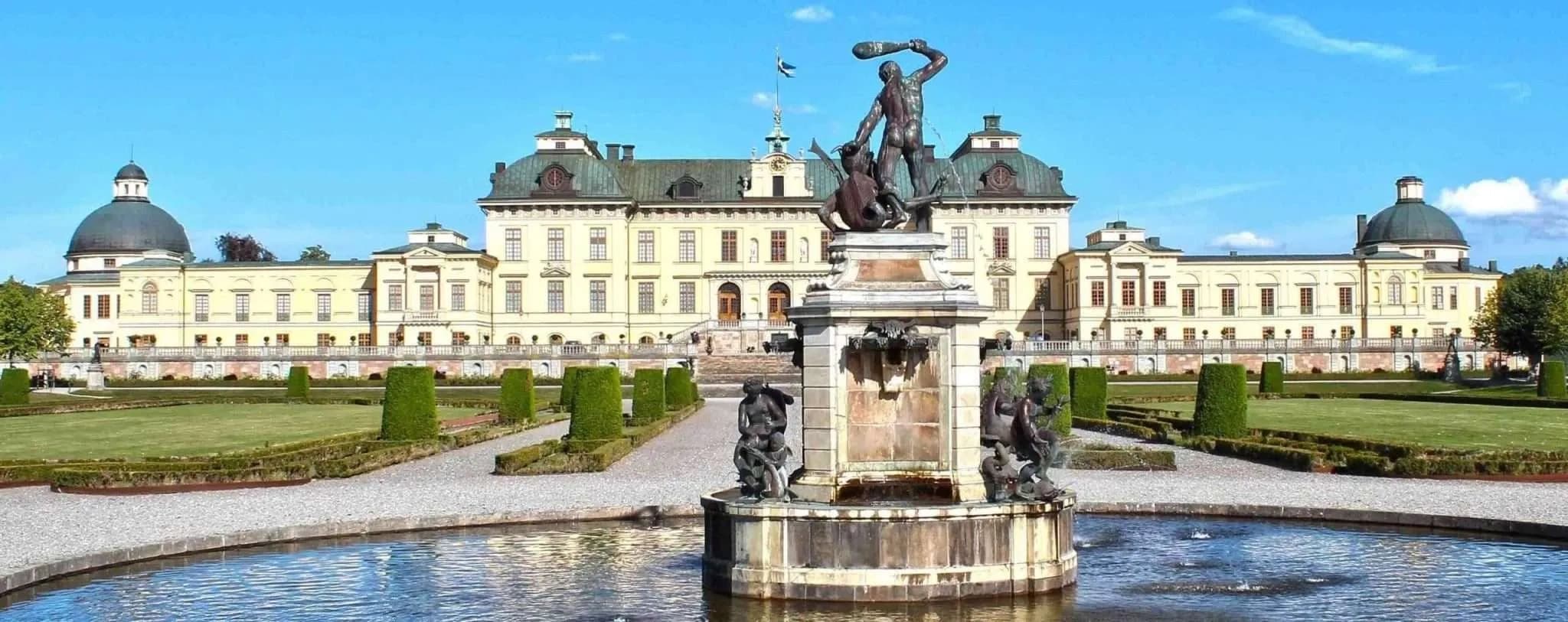Vintage Boat to Drottningholm Palace: Lake Mälaren Cruise & UNESCO Tour