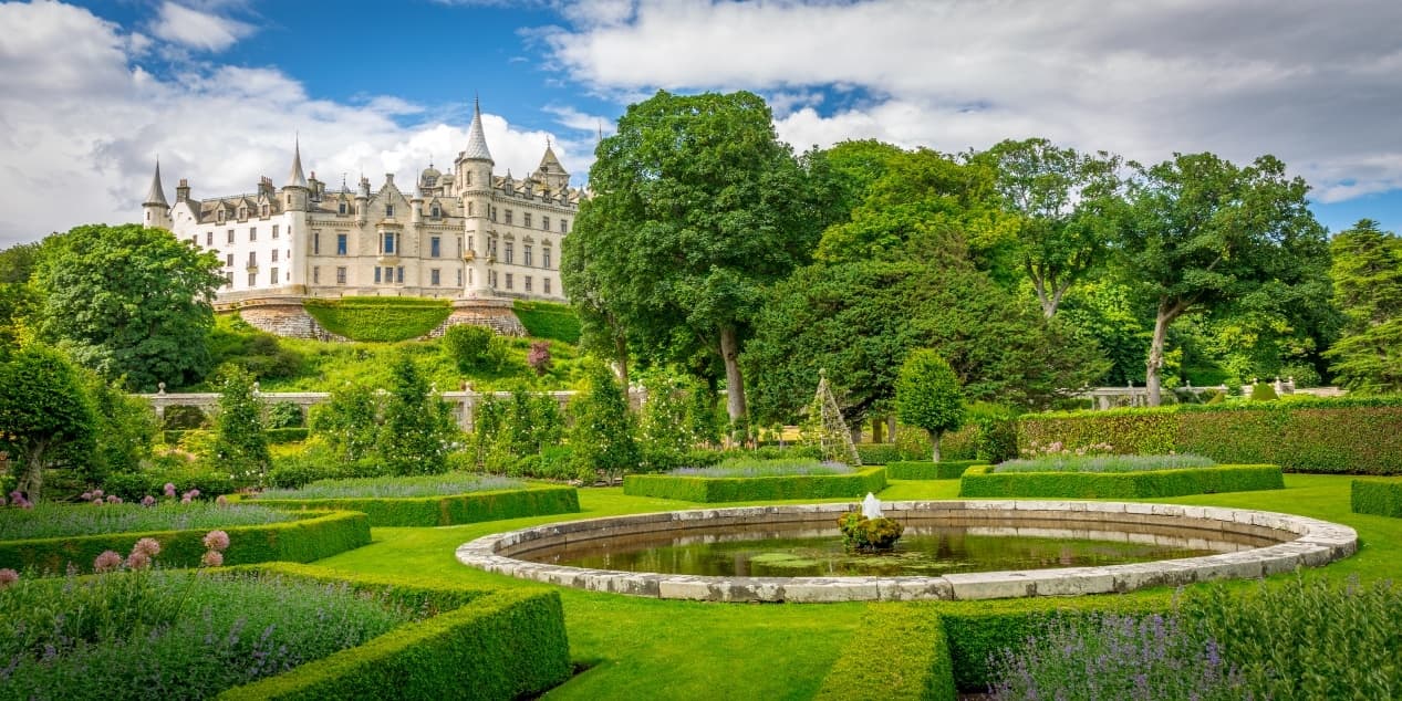 Highland Shore Excursion with Spirit Journeys LTD: Dunrobin Castle & Villages
