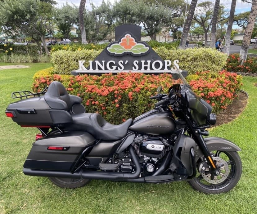 Ride the 2021 Ultra Limited Harley in Waikoloa Village, HI