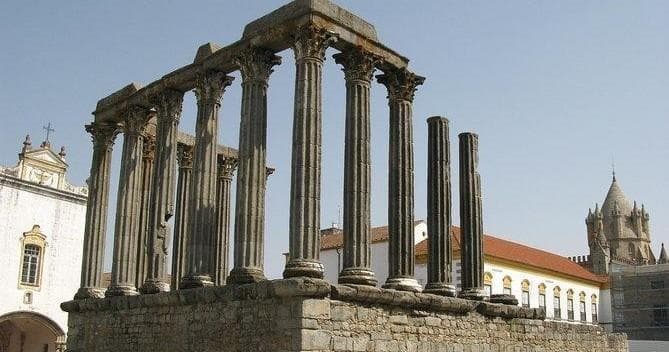 Historic Évora and Monsaraz Tours with ABC Travel